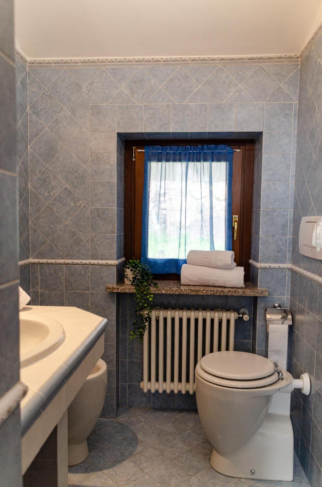 Sarre Skyline Apartment - Relax In Valle D'Aosta Bagian luar foto